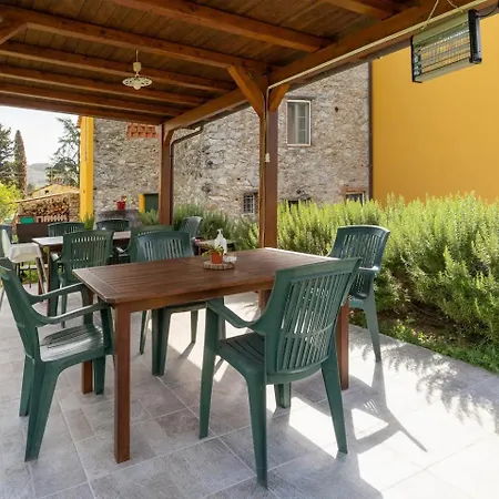Feriehus Casal Delle Rondini Lucca