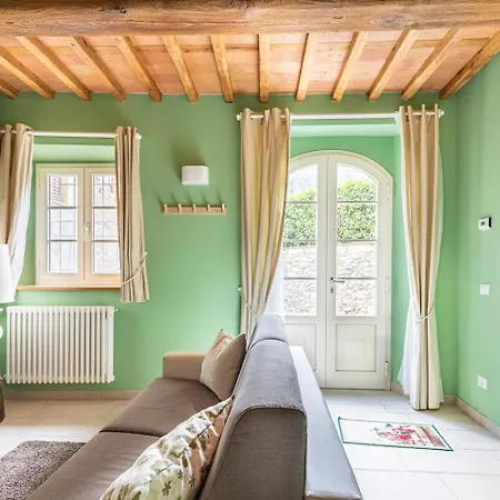 Feriehus Casal Delle Rondini Lucca