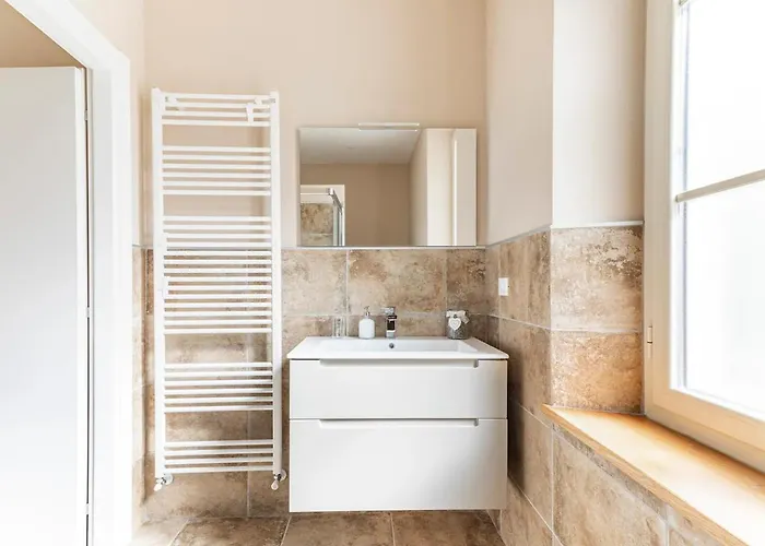 בית נופש Casal Delle Rondini לוקה